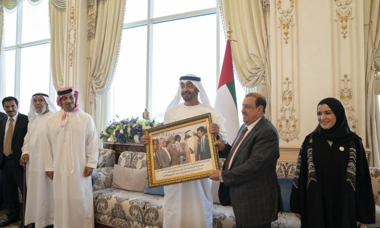 تجاهل حراك ميون واكد الوقوف مع السعودية ..البركاني ينسف جبهة بن دغر وهادي باجتماع للرئاسة