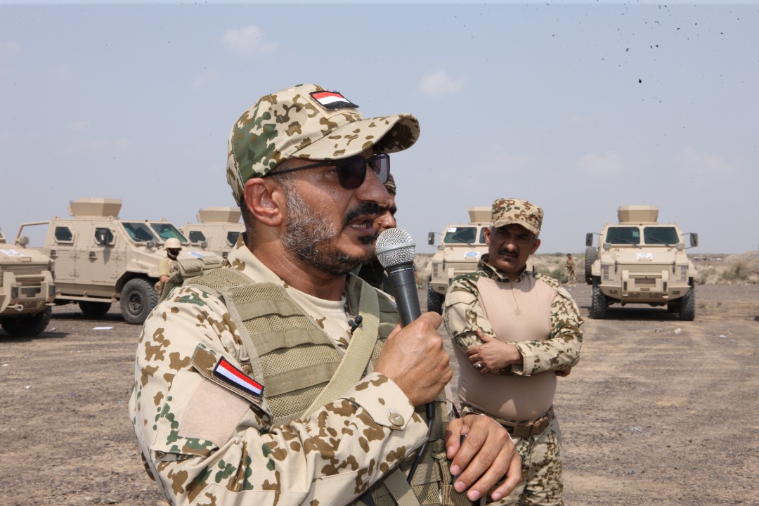 انشقاقات جديدة من قوات "حراس الجمهورية"التي يقودها "طارق صالح"وانضمامهم للحوثيين (صوره وتفاصيل)