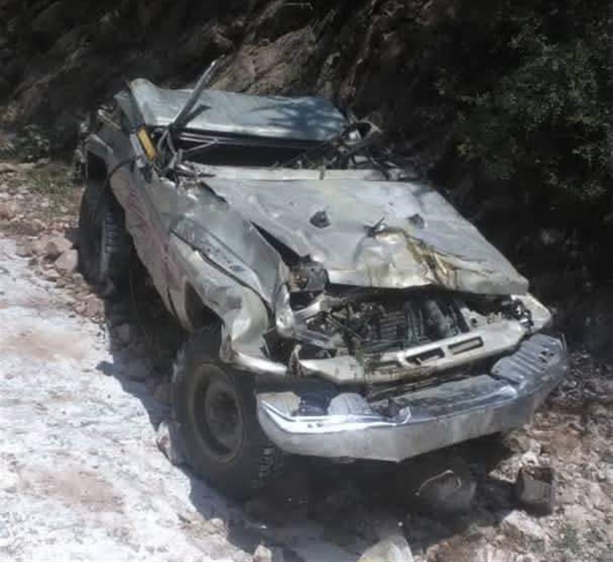 حادثه مروعه.. سقوط سيارة ممتلئة بـ"الركاب" في جبل شاهق  بريمة..(صور) 