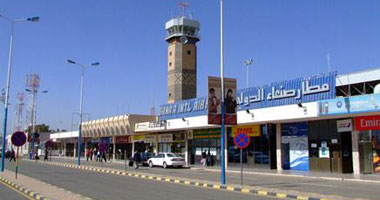 إغلاق وشيك لمطار صنعاء وميناء الحديدة