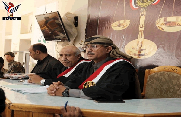 الحوثيون يحاكمون نجل شقيق الرئيس الراحل ”صالح“ 