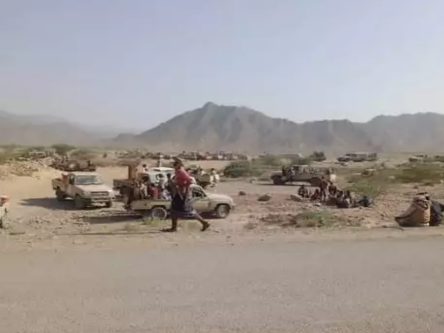مراسل الجزيرة يكشف لأول مرة أسباب انهيار قوات الحوثيين في الساحل الغربي 
