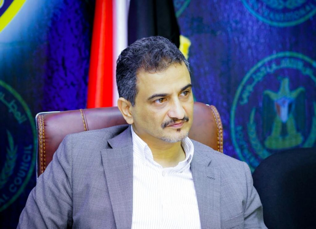 ما الذي قاله محافظ عدن الجديد " لملس " وأثار غضب اليمنيين في مختلف المناطق والمحافظات
