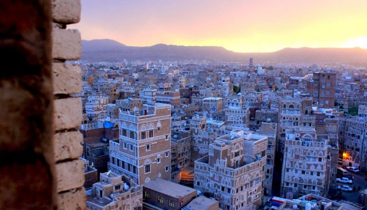 عاجل : وصول 30 ألف جندي في العاصمة صنعاء وانتشارهم فيها ..تفاصيل
