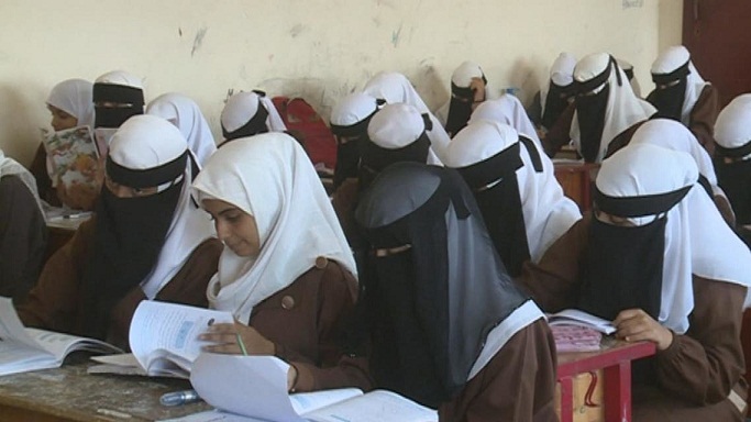 ميليشيا الحوثي الانقلابية تغلق" 428 مدرسة " وحرمان أكثر من" 52 ألف طالب " من التعليم في محافظة الجوف ...ومصادرتكشف التفاصيل ؟؟؟