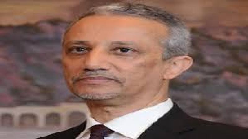 رجل الأعمال "شوقي هائل" يتوقع "كارثة وخيمة" في اليمن ويوجه نداءً عاجلاً